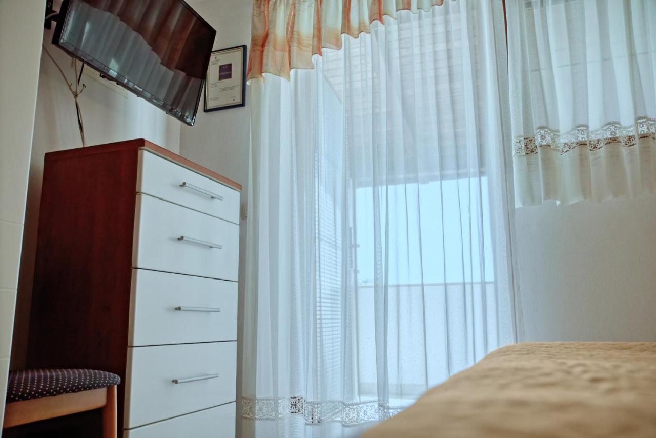 Apartmets Slavica 1644 반졸레 외부 사진