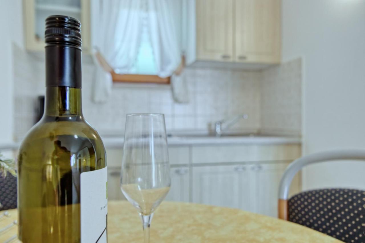 Apartmets Slavica 1644 반졸레 외부 사진