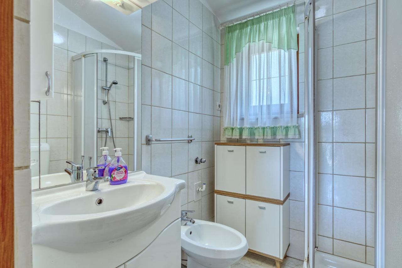 Apartmets Slavica 1644 반졸레 외부 사진