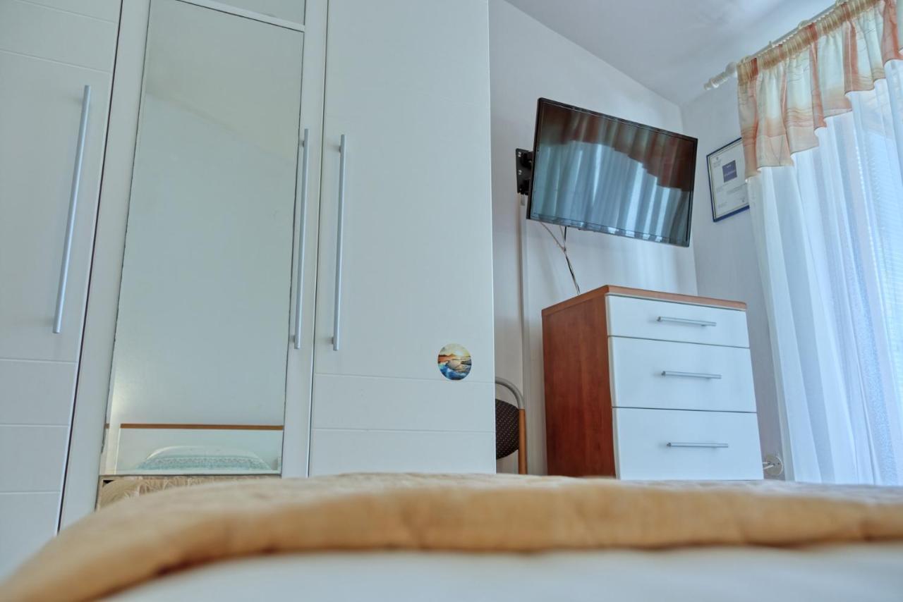 Apartmets Slavica 1644 반졸레 외부 사진